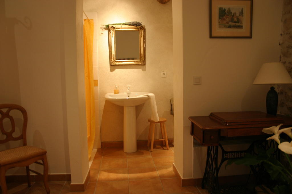 Gite Le Gre Chantemerle-lès-Grignan Kamer foto